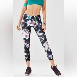 Fabletics Kaleidoscope Floral Print Mid-rise Crop Leggings, Size XS